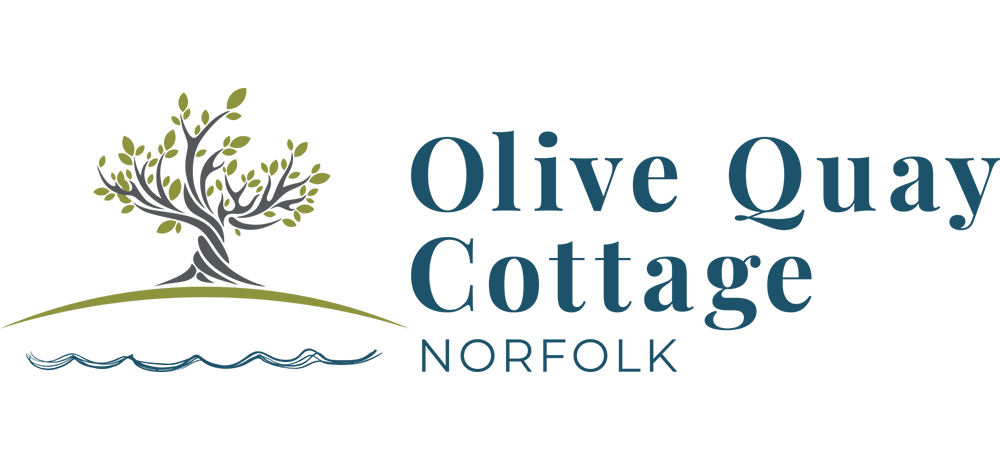 Olive Quay Cottage is a lovely 3-bed, dog-friendly holiday home set in Docking, Norfolk — perfect for families or groups of up to six. The cottage features an enclosed garden, spacious living/dining area, two bathrooms and easy access to coastal walks and beaches. We welcome up to two well-behaved dogs (small fee) — please contact us for extra-pet requests.